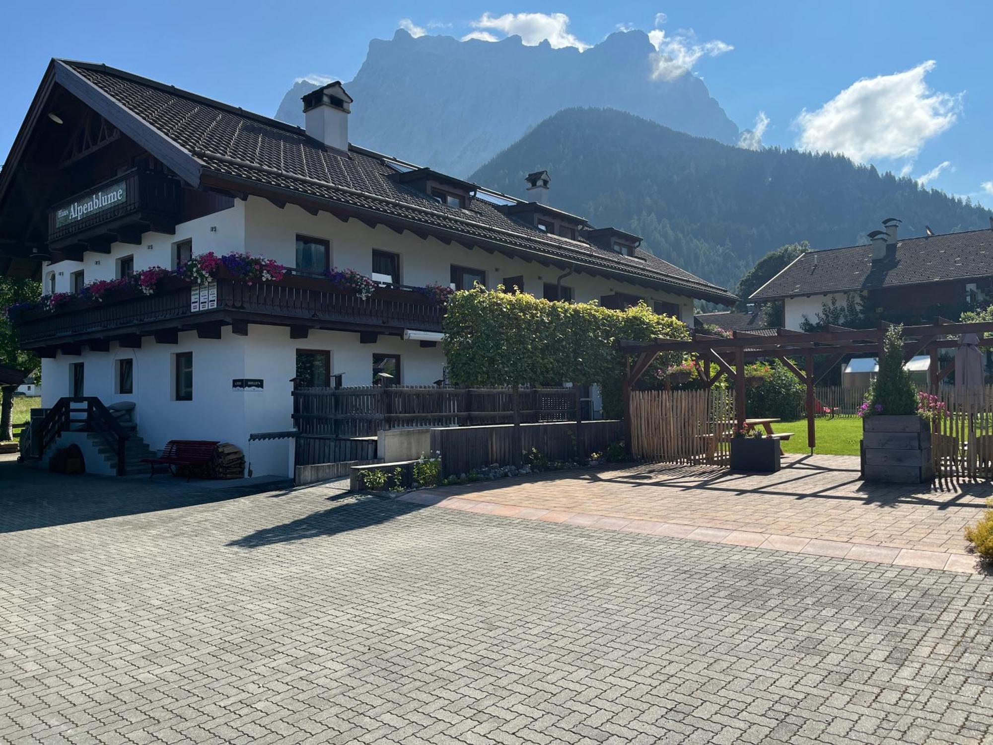 Apartmán Haus Alpenblume Ehrwald Exteriér fotografie